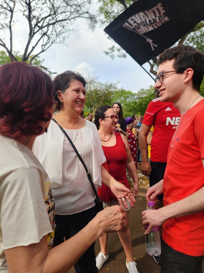Lenir com o povo
